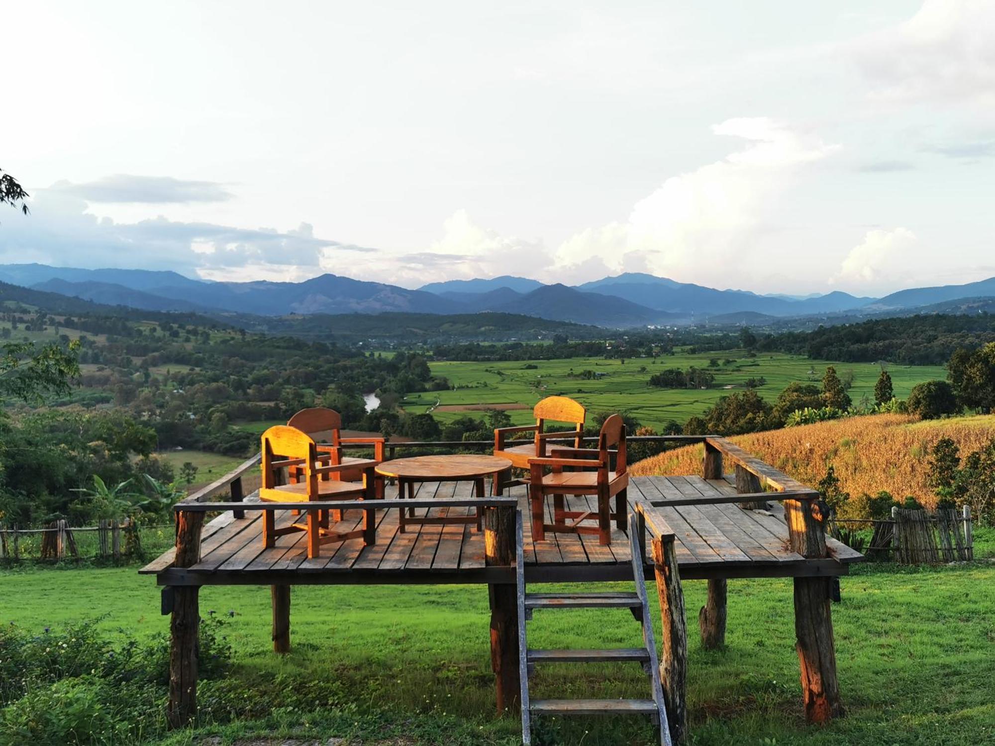 มนต์เมืองแจ่ม Hotel Mae Chaem Exterior photo